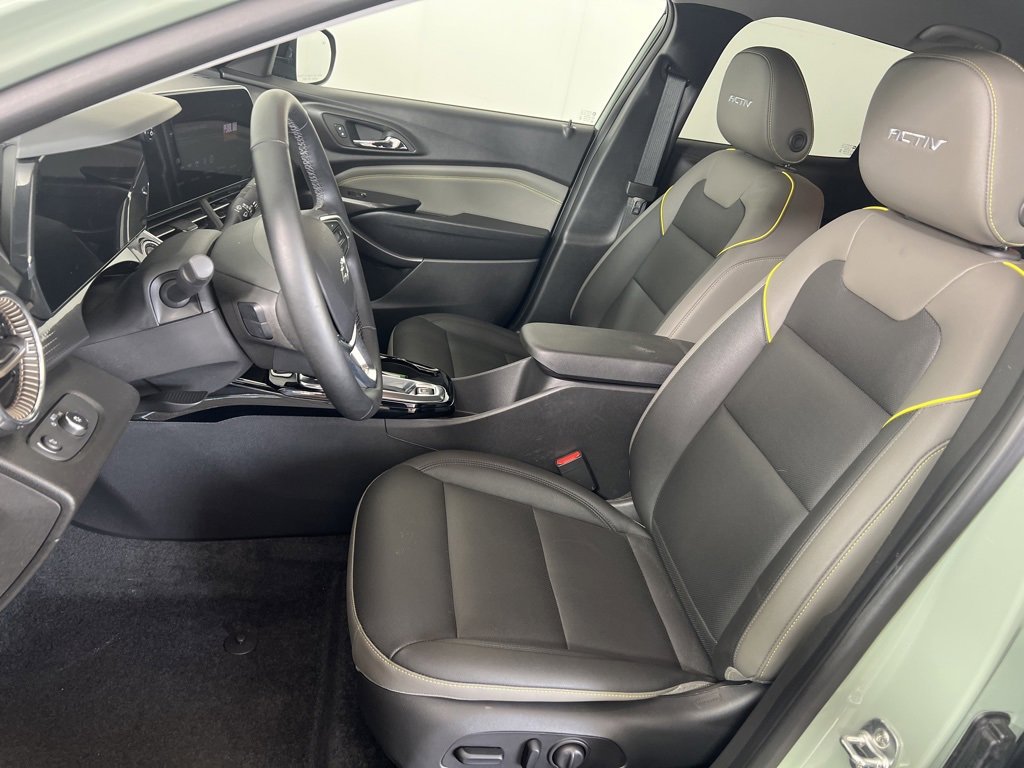 2025 Chevrolet Trax ACTIV photo 3