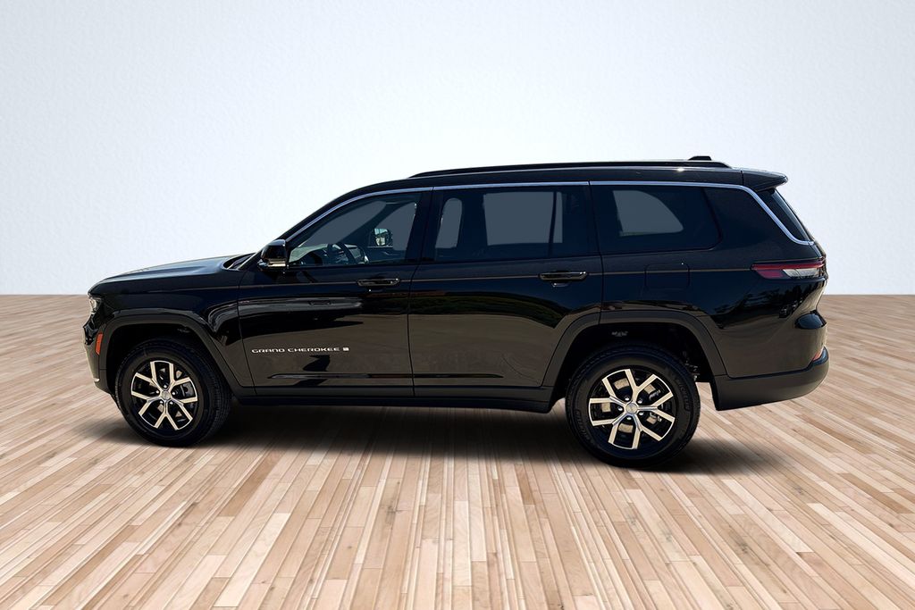 2025 Jeep Grand Cherokee Limited photo 8