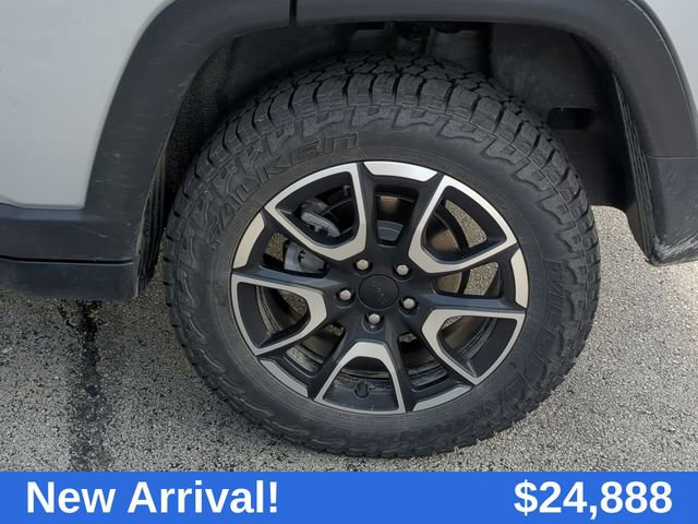 2024 Jeep Compass Trailhawk photo 21