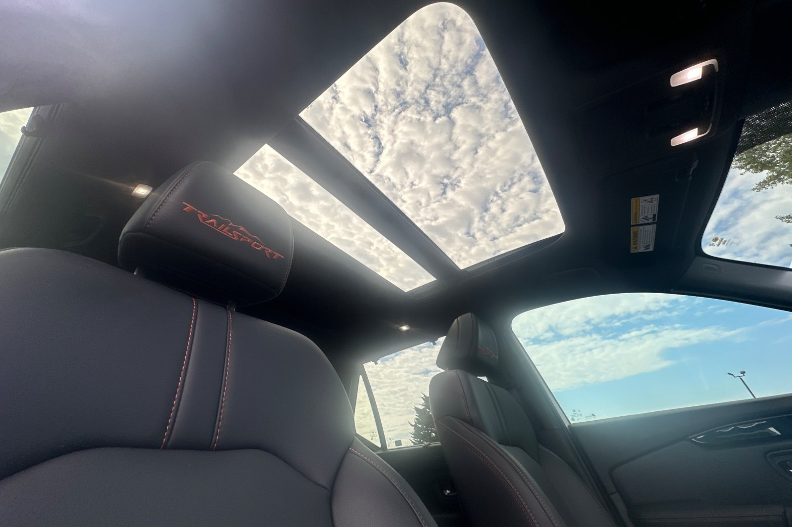 2023 Honda Pilot TrailSport photo 20