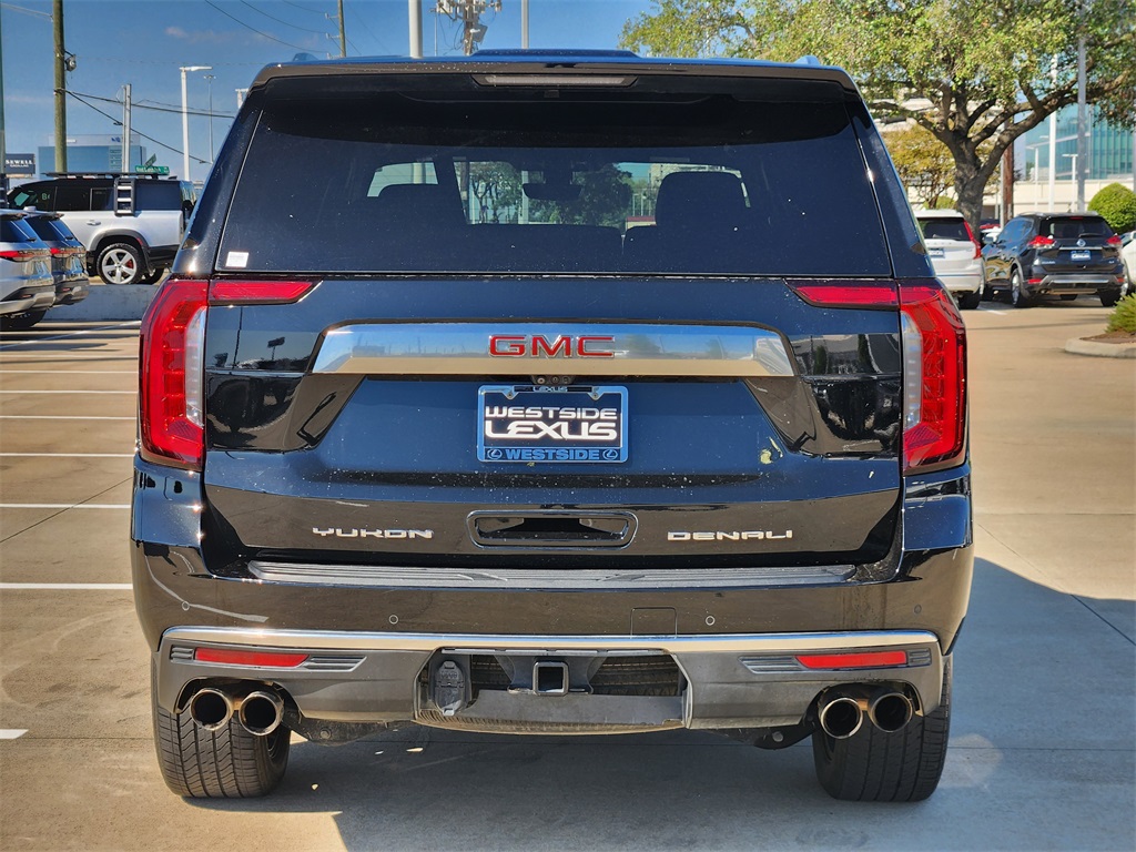 2021 Gmc Yukon Denali photo 3