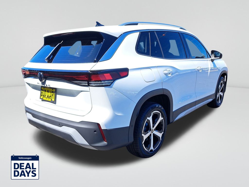 2025 Volkswagen Tiguan SE photo 4