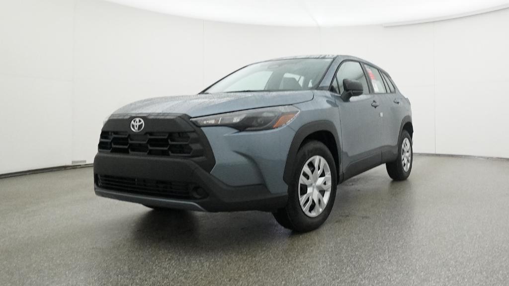 2026 Toyota Corolla Cross L photo 2