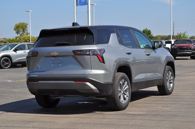 2026 Chevrolet Equinox LT photo 3