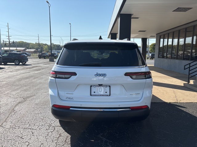 2023 Jeep Grand Cherokee Laredo photo 7