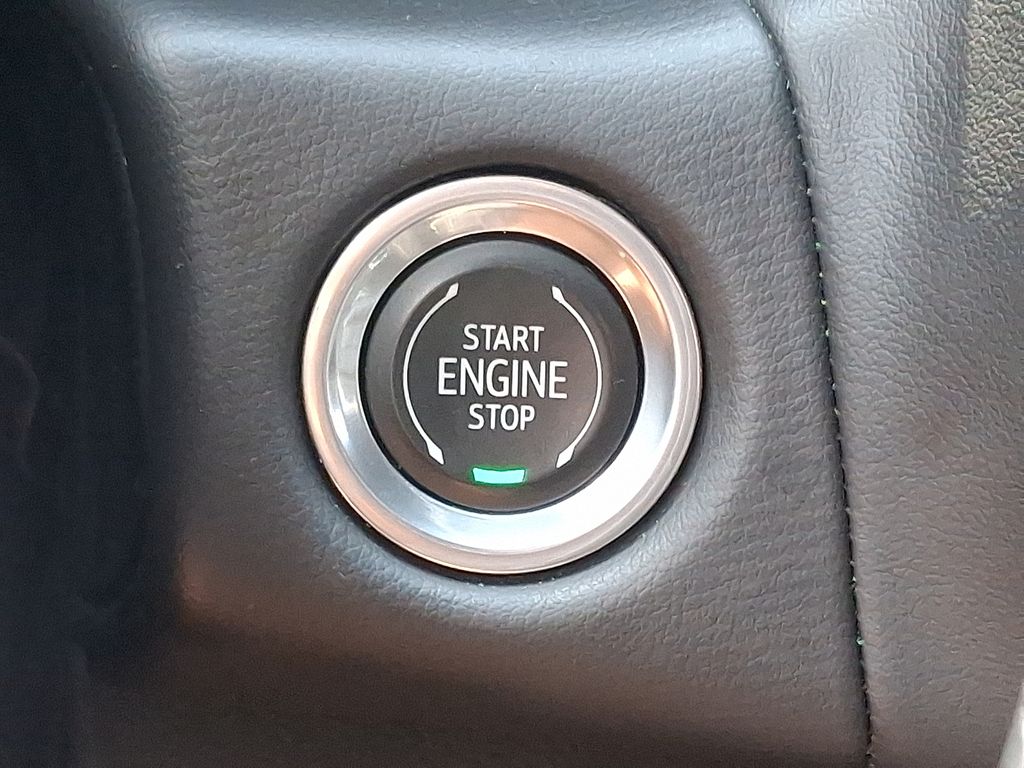 2023 Gmc Yukon SLT photo 25