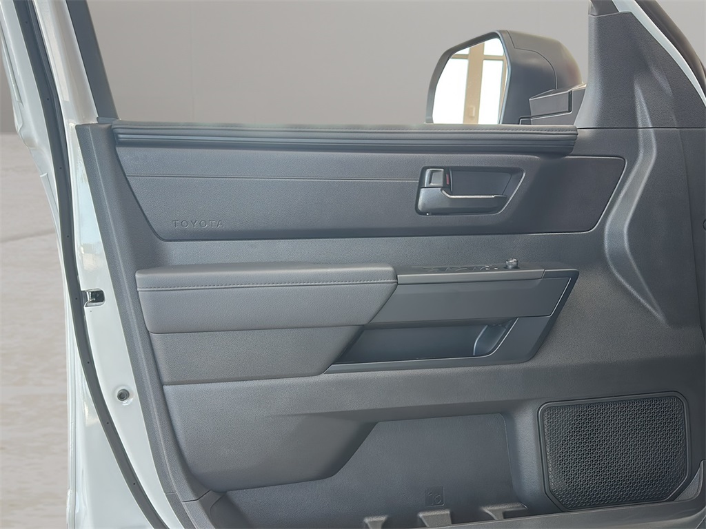 2025 Toyota Tundra SR Double Cab photo 22