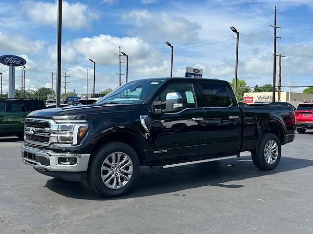 2025 Ford F-150 Lariat photo 2