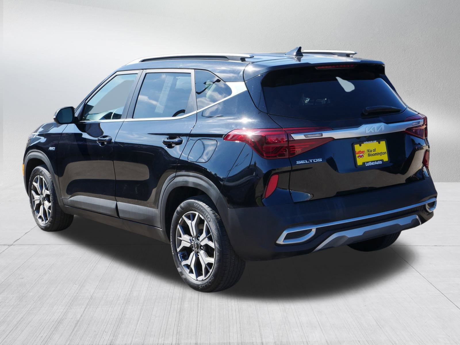 2022 Kia Seltos EX photo 5