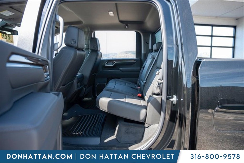 2026 Chevrolet Silverado LT photo 23