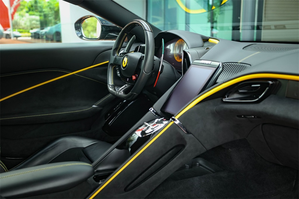 2023 Ferrari Roma Base photo 35