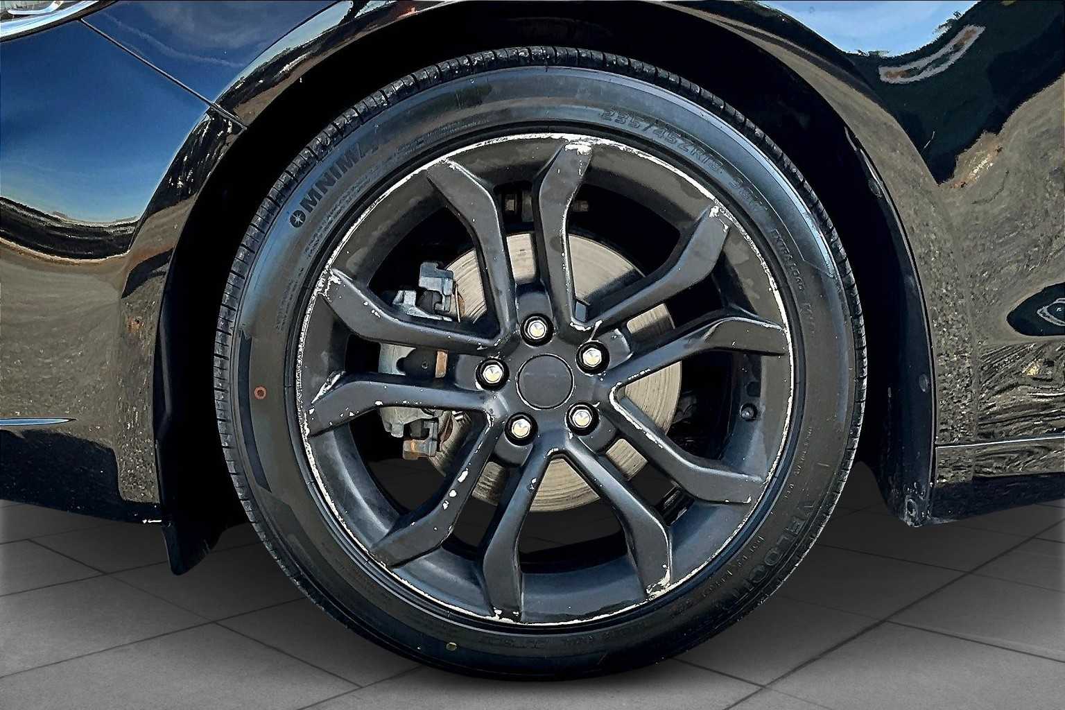2019 Ford Fusion Hybrid Titanium photo 9