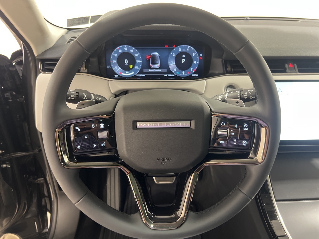 2025 Land Rover Range Rover Evoque Dynamic SE photo 12
