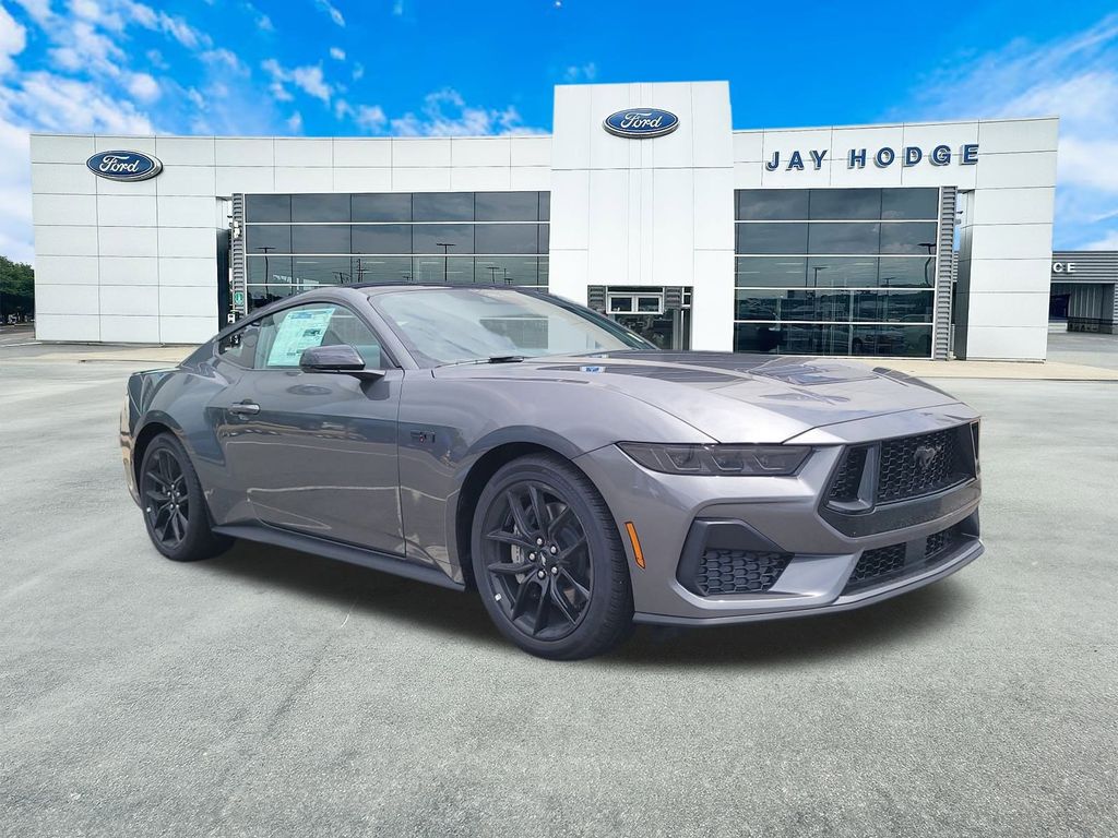 2025 Ford Mustang GT Premium's photo