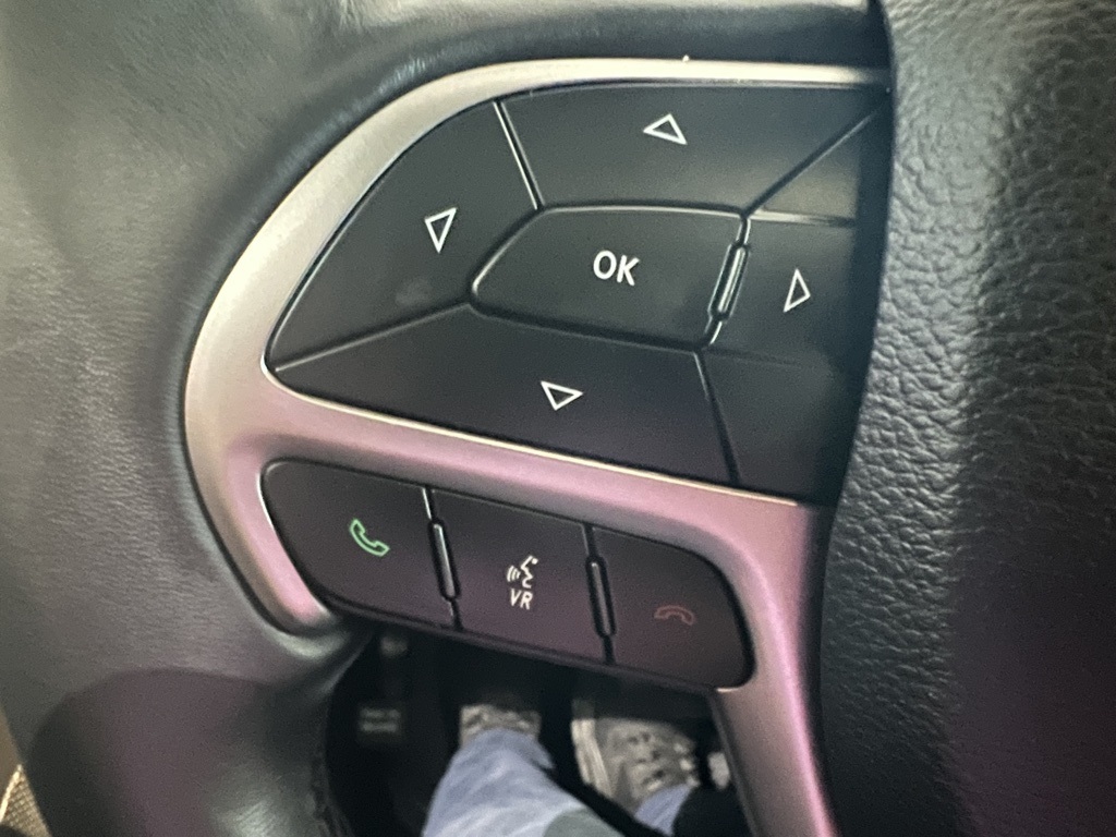 2019 Jeep Grand Cherokee Altitude photo 22
