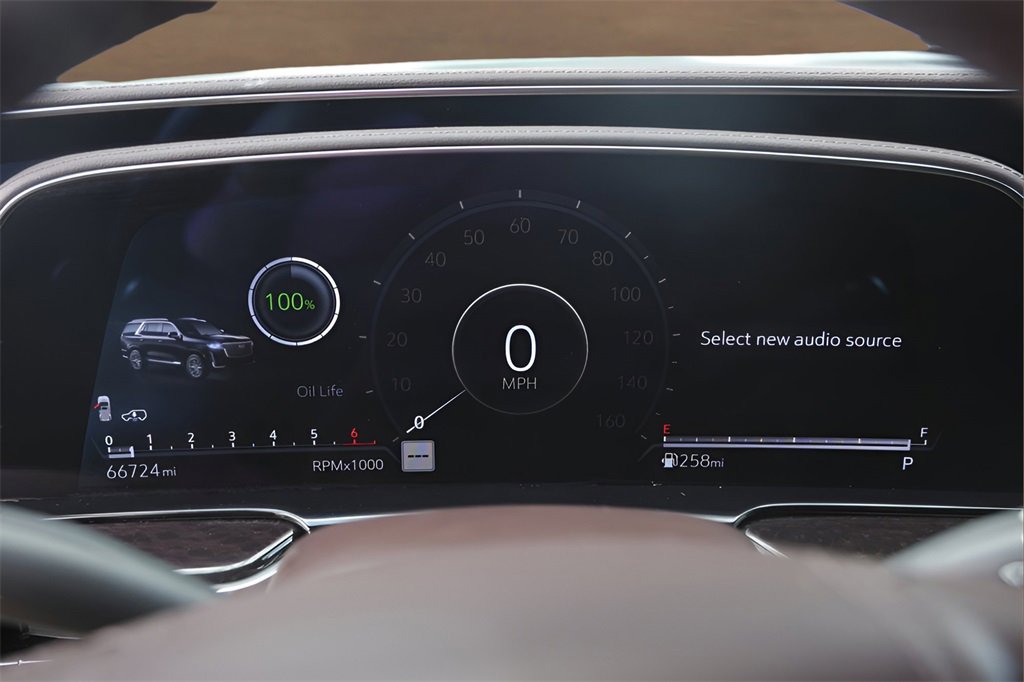 2022 Cadillac Escalade Premium Luxury Platinum photo 10