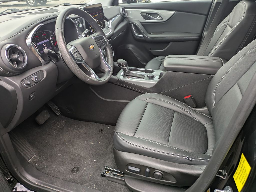 2023 Chevrolet Blazer 2LT photo 12