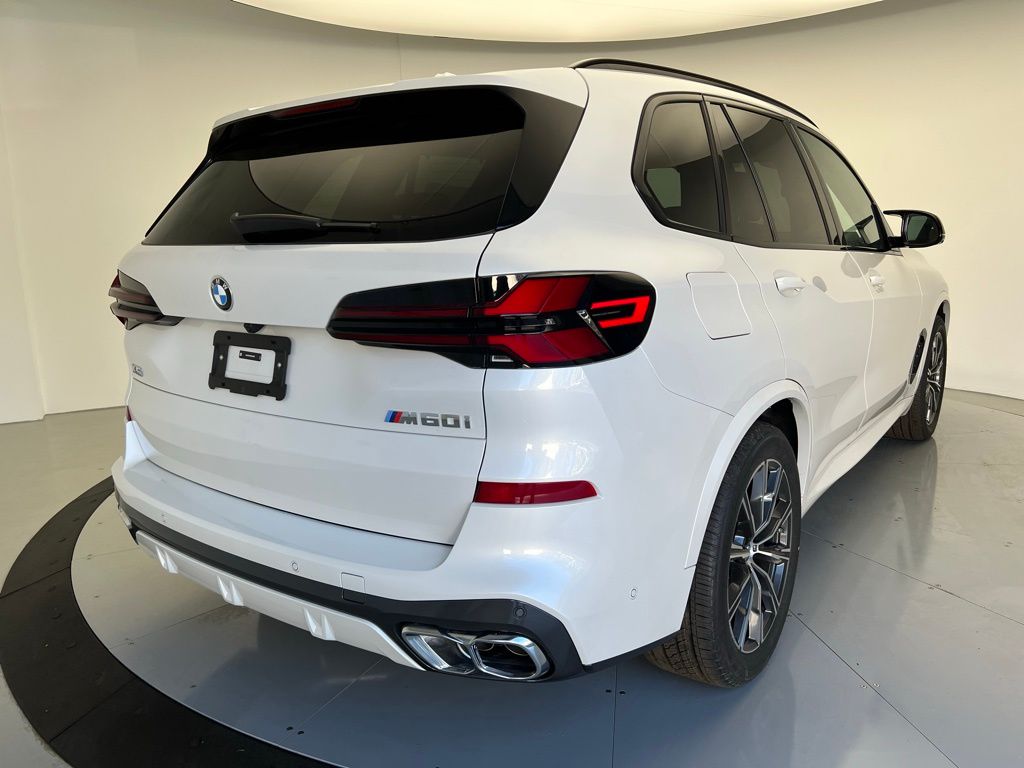 2025 Bmw X5 M60i photo 3