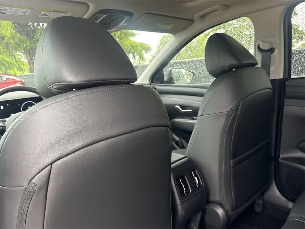 2025 Hyundai Tucson SEL Convenience photo 21
