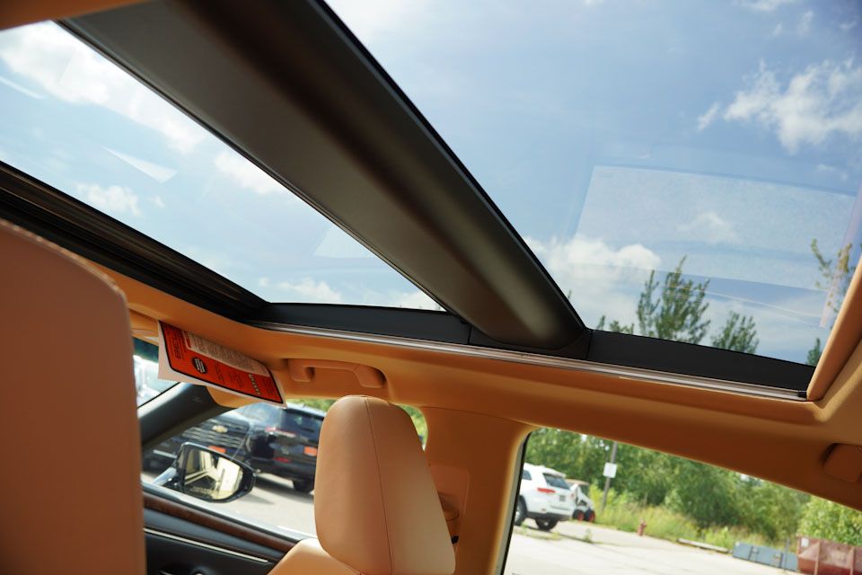 2022 Lexus ES 350 Premium photo 18