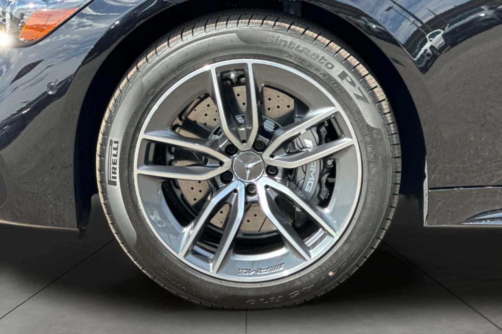 2026 Mercedes Benz AMG GT 43 photo 4
