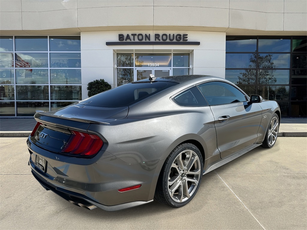 2021 Ford Mustang GT Premium photo 3