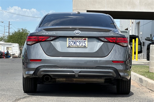 2022 Nissan Sentra SR photo 8