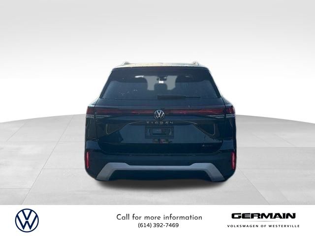 2025 Volkswagen Tiguan S photo 4