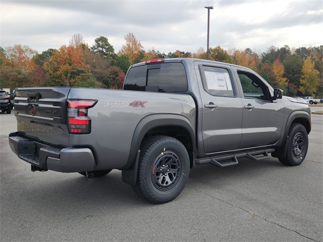 2026 Nissan Frontier PRO-4X photo 3
