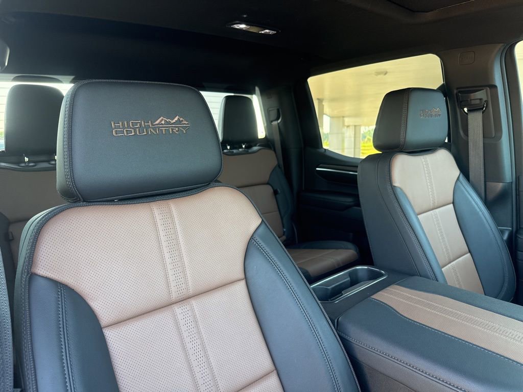 2024 Chevrolet Silverado 1500 High Country photo 20