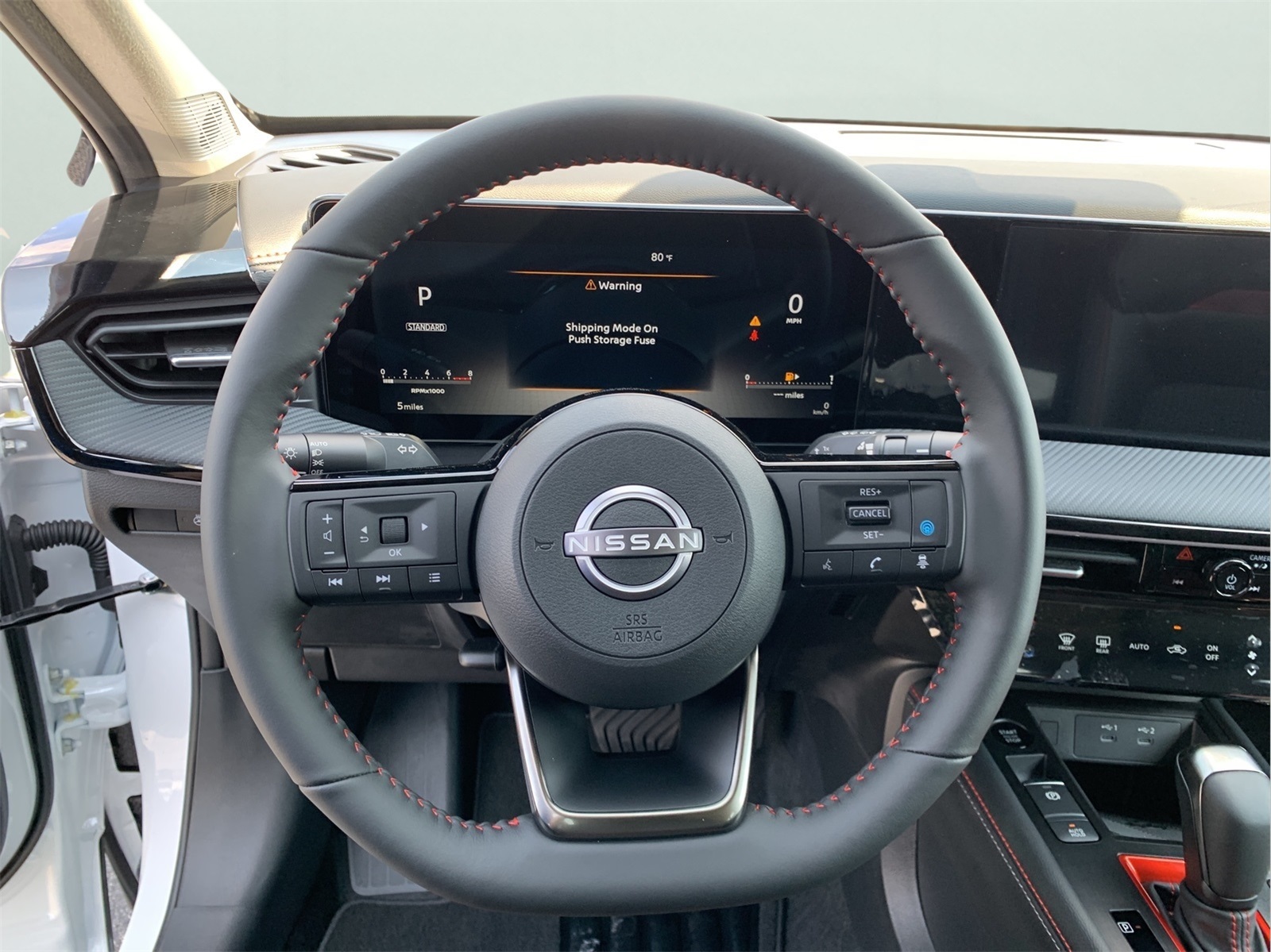 2025 Nissan Kicks SR photo 10