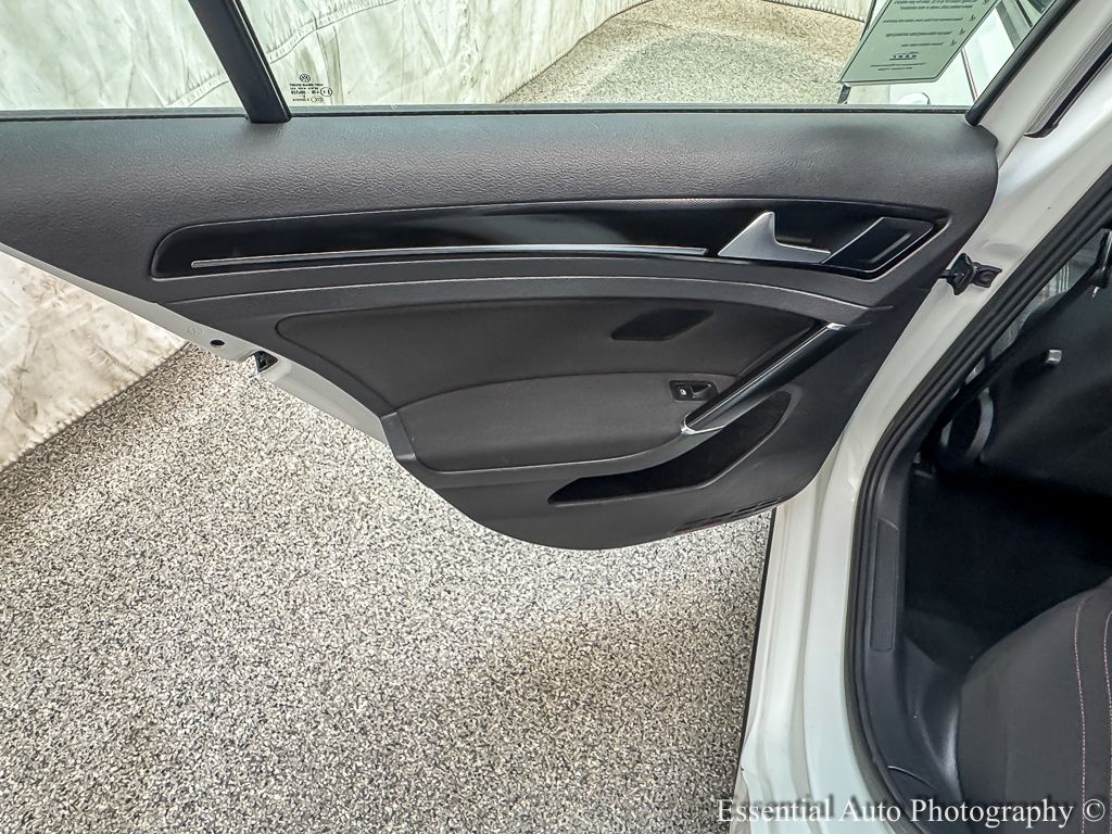 2016 VOLKSWAGEN GOLF GTI - Image 20