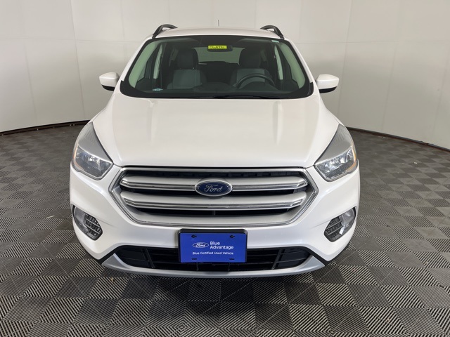 Used 2018 Ford Escape SE with VIN 1FMCU9GD1JUB83963 for sale in Shakopee, Minnesota