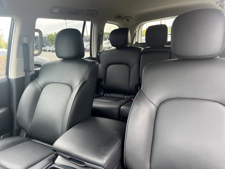 2024 Nissan Armada SV photo 13