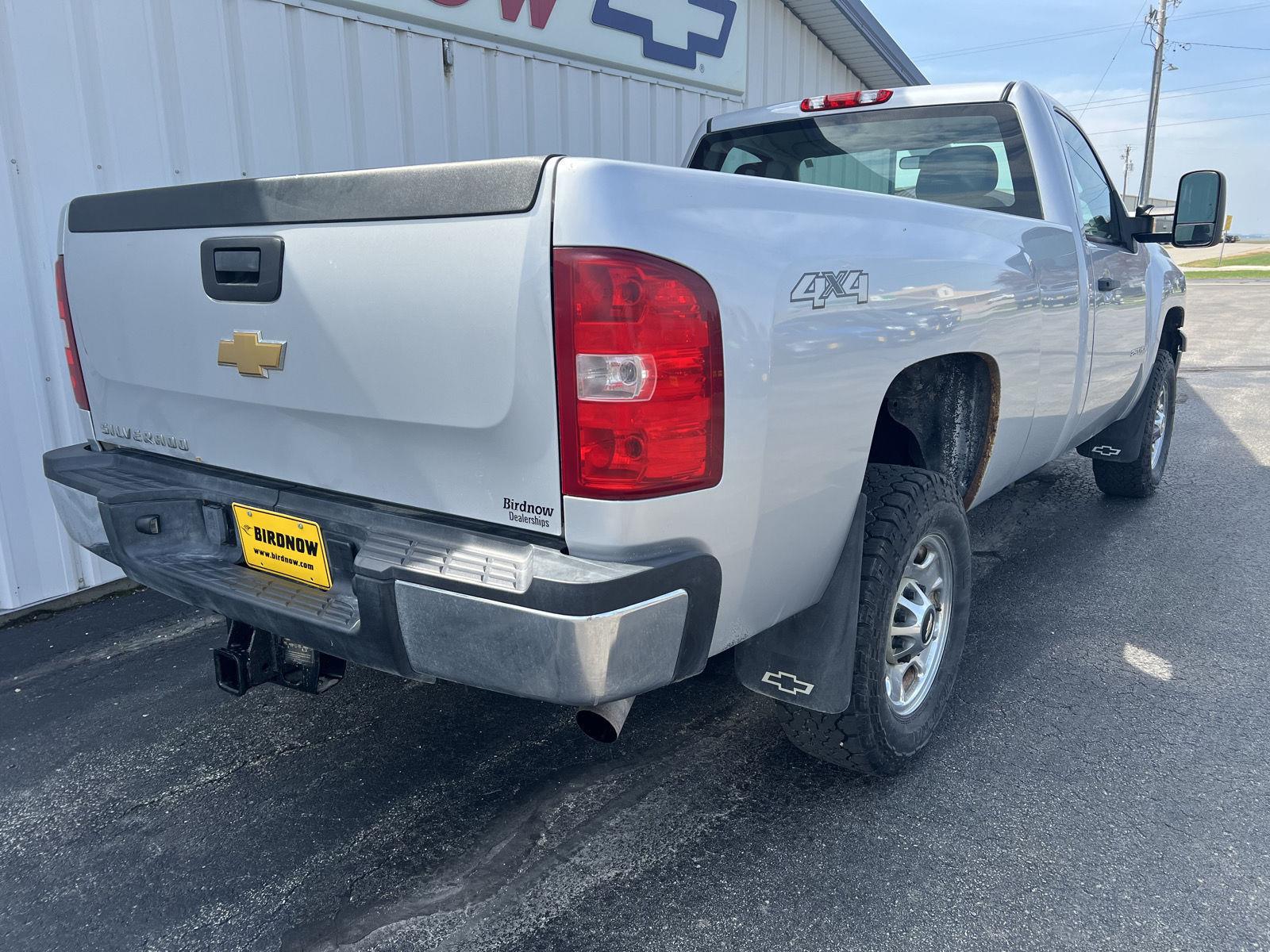 2013 Chevrolet Silverado Work Truck Base photo 3