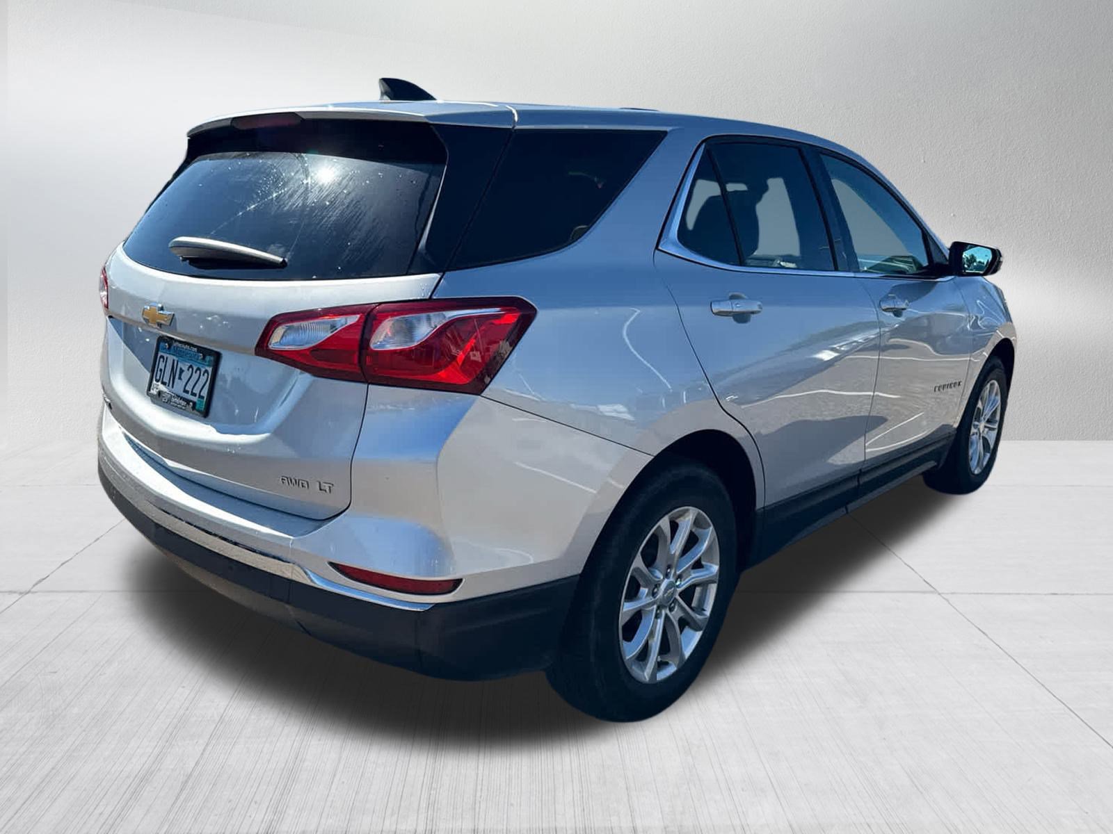 2018 Chevrolet Equinox LT photo 3