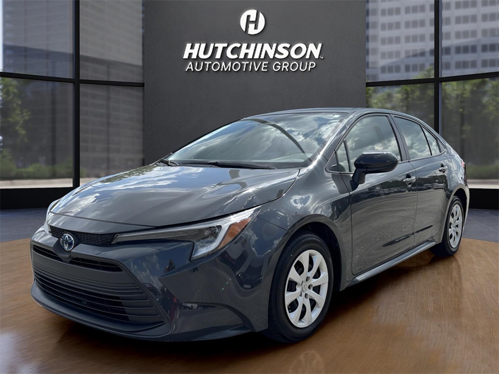 2024 Toyota Corolla Hybrid LE photo 3