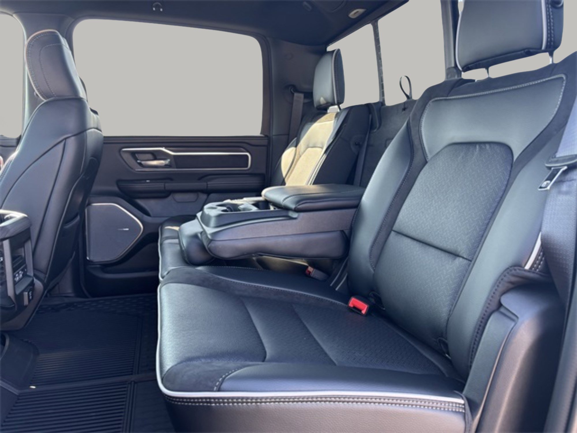 2026 Ram 1500 Laramie photo 20