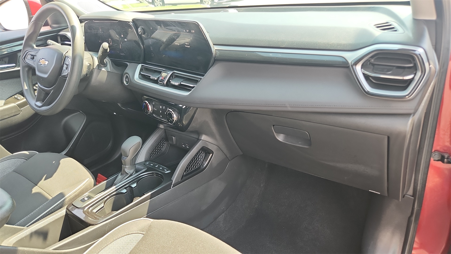 2024 Chevrolet Trailblazer LT photo 22