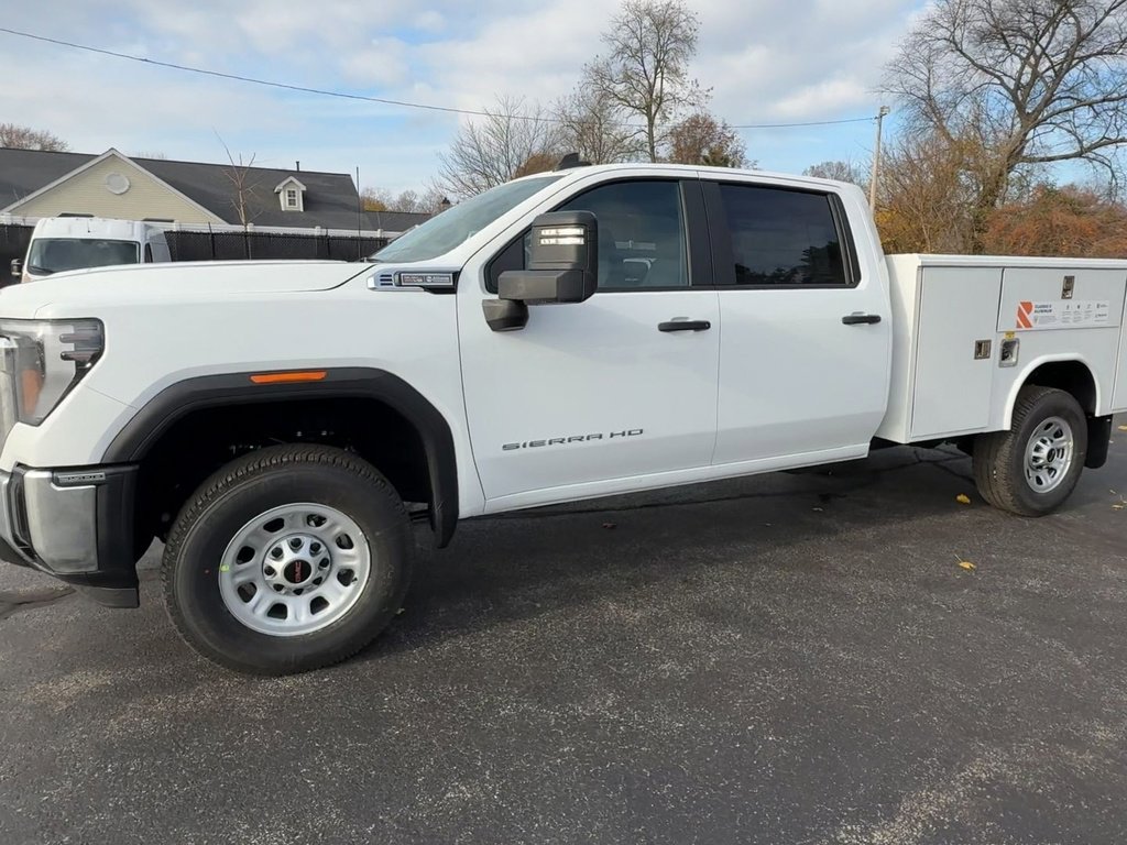 2026 Gmc Sierra 3500 HD photo 4