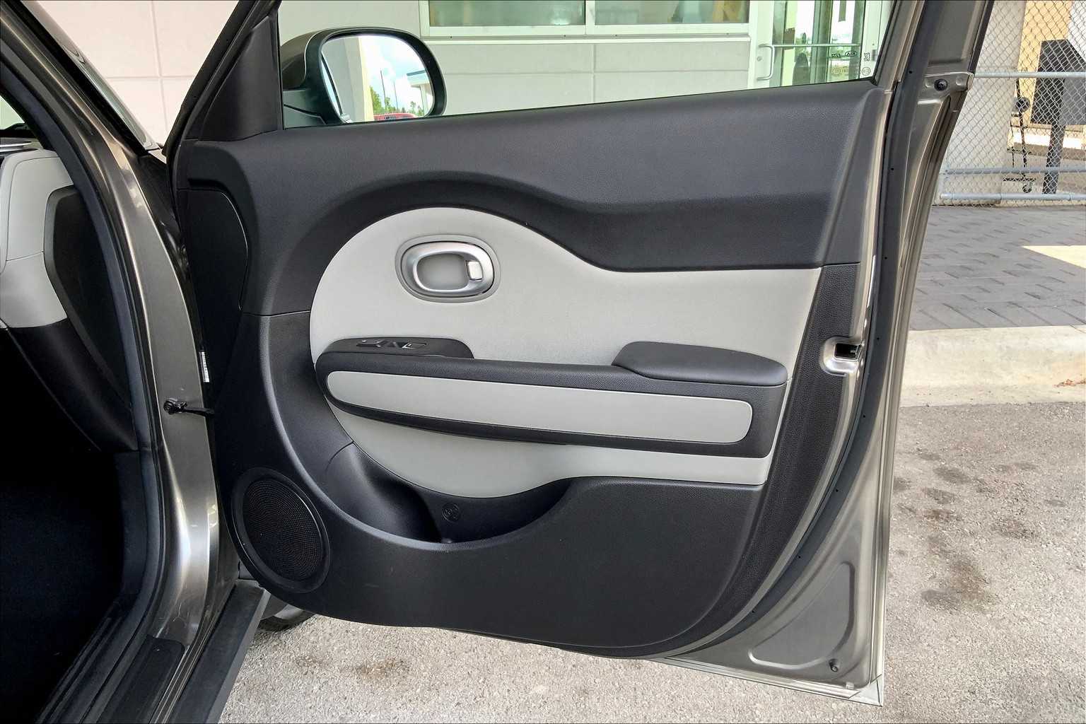 2019 Kia Soul Base photo 21