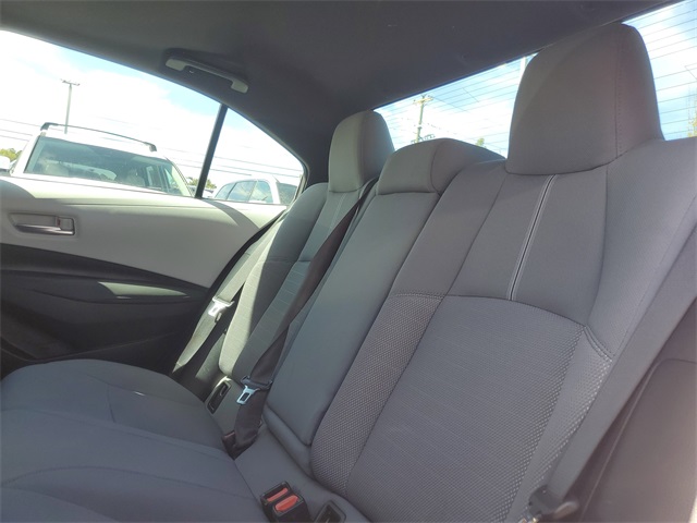 2022 Toyota Corolla SE photo 5