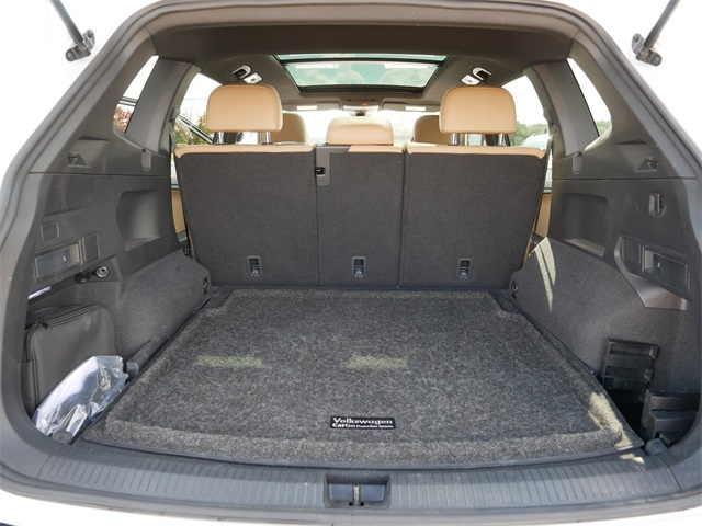 2023 Volkswagen Tiguan SE R-Line Black photo 17