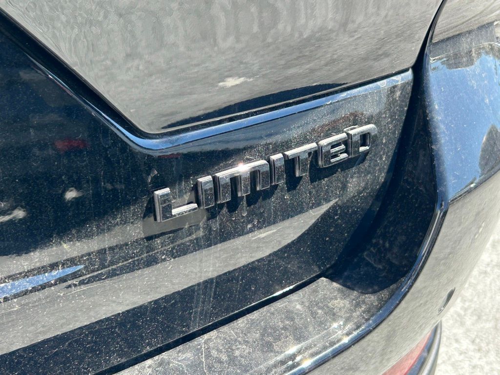2025 Jeep Grand Cherokee Limited photo 32