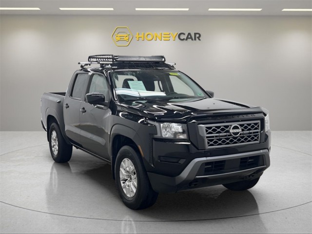 Pre-Owned 2022 Nissan Frontier SV