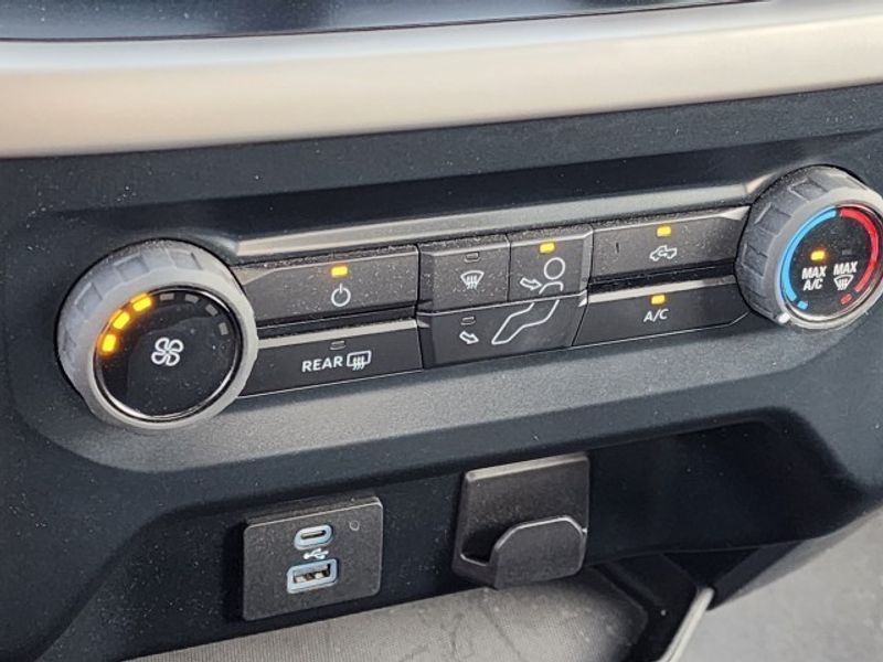 2022 Ford F-150 XLT photo 19