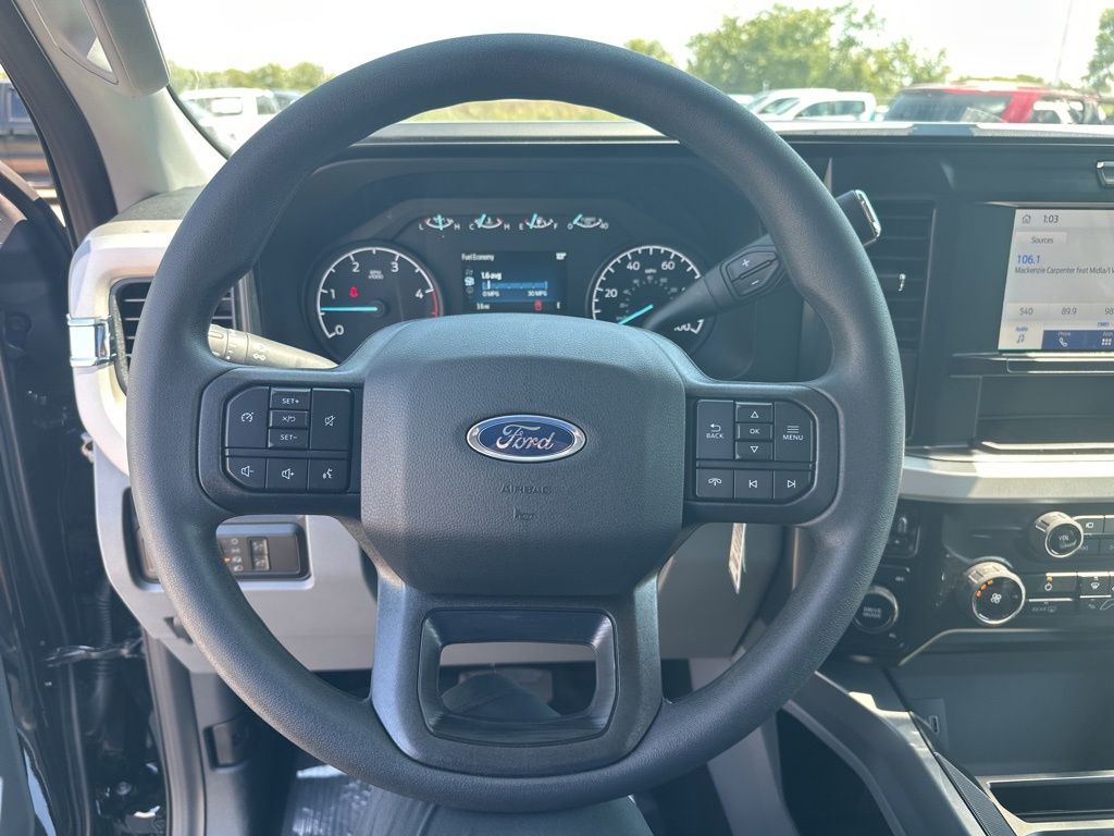2026 Ford F-350 XLT photo 16
