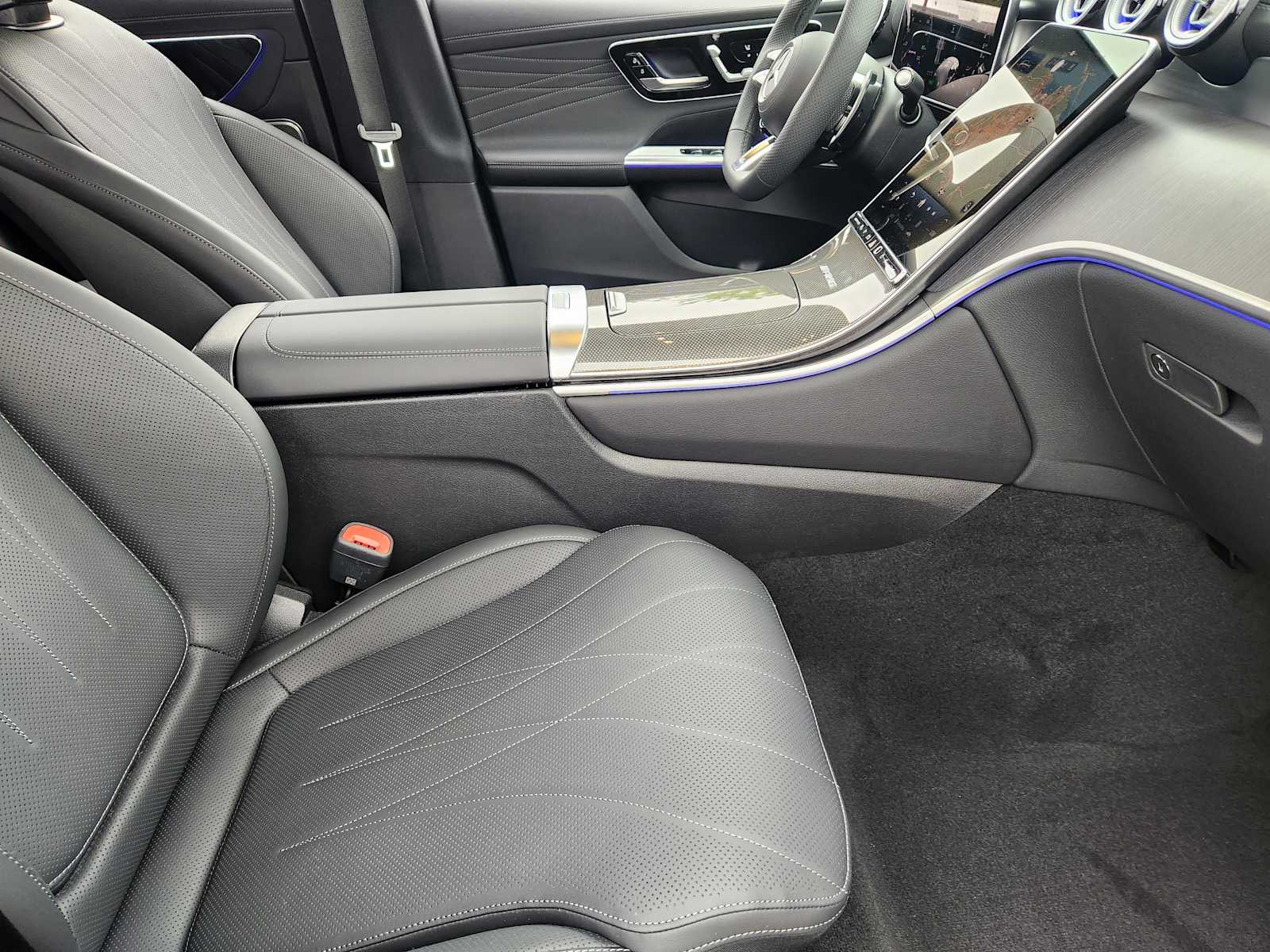 2025 Mercedes Benz GLC AMG 63 S E PERFORMANCE photo 9