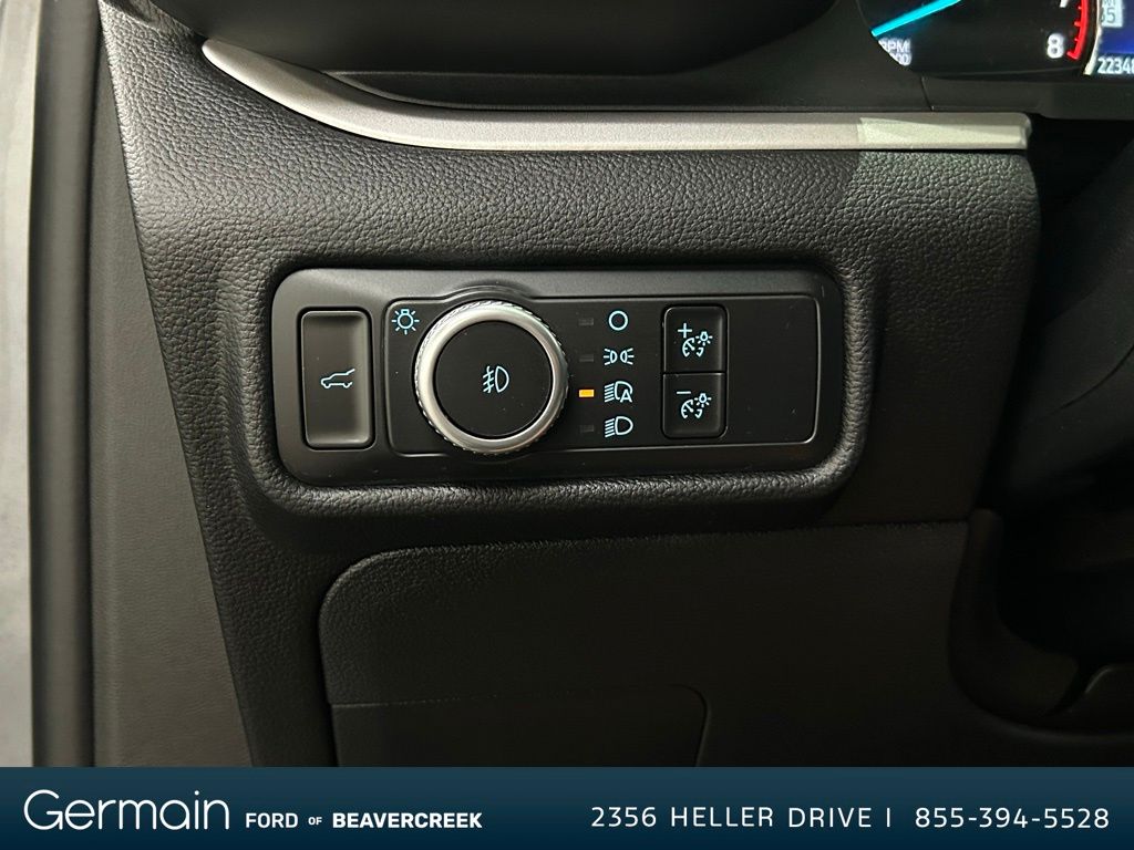 2022 Ford Explorer XLT photo 21