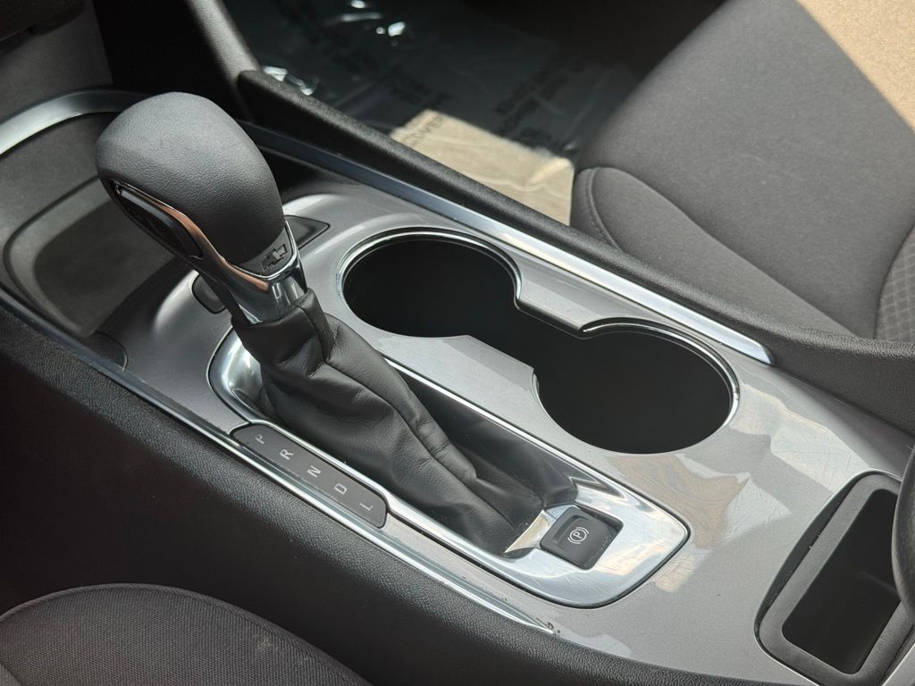 2023 Chevrolet Malibu 1LT photo 29